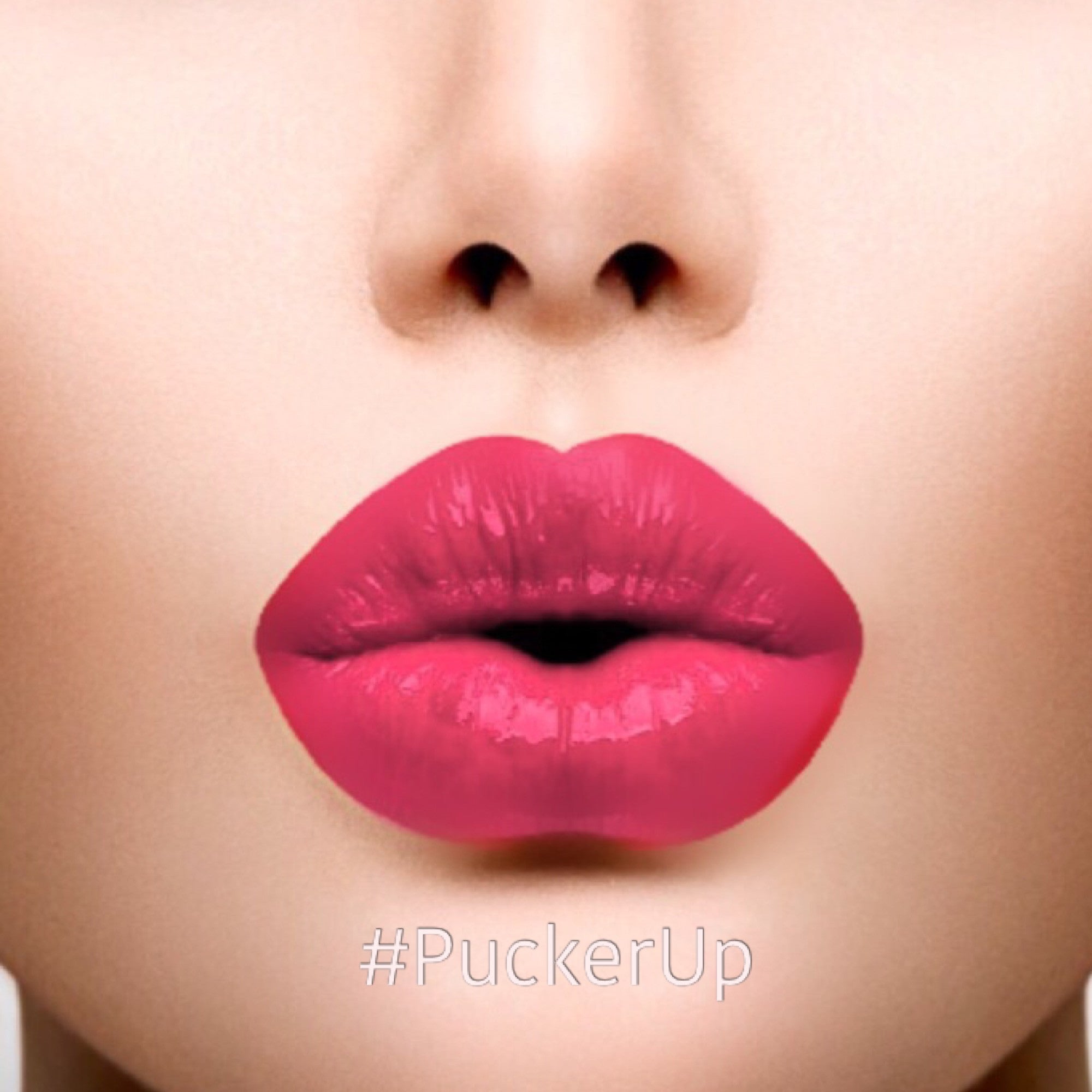 Pucker Up - Lip Pan